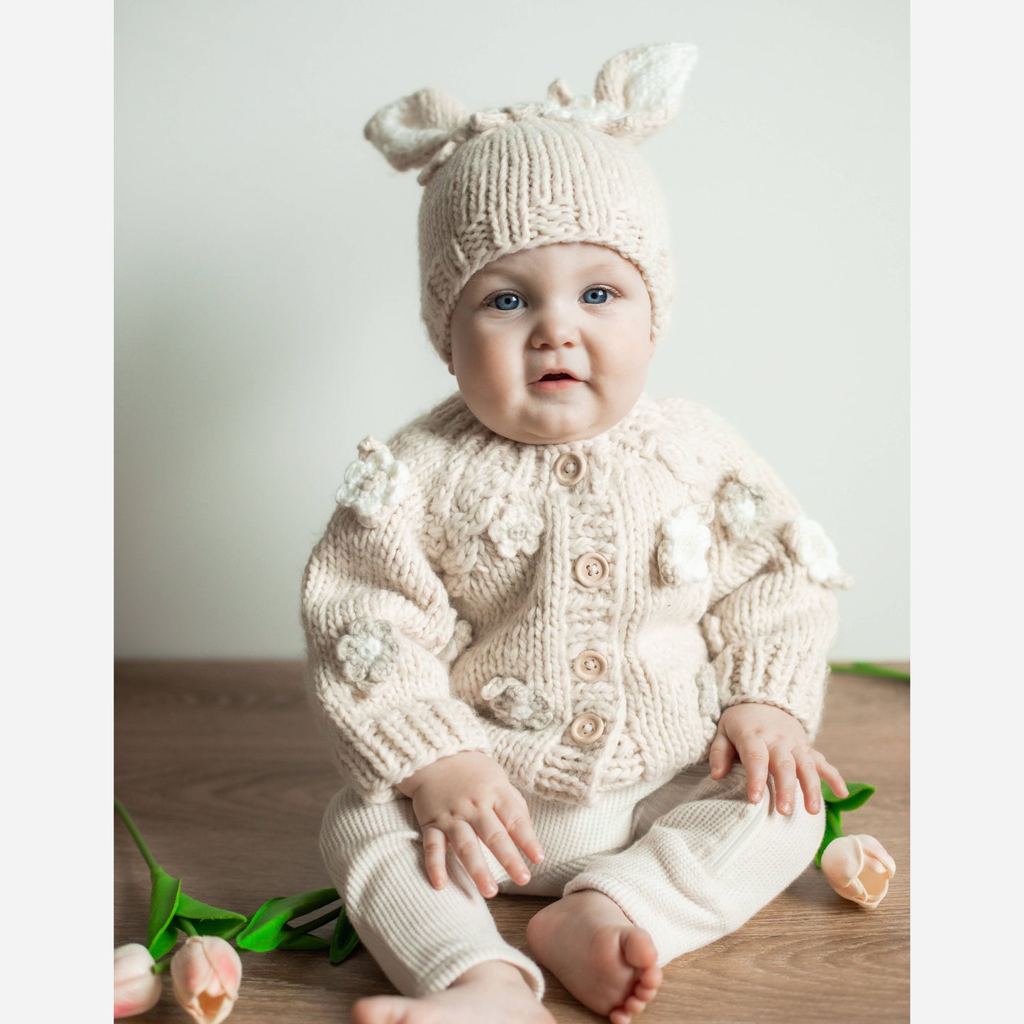 Cream Flower Cardigan