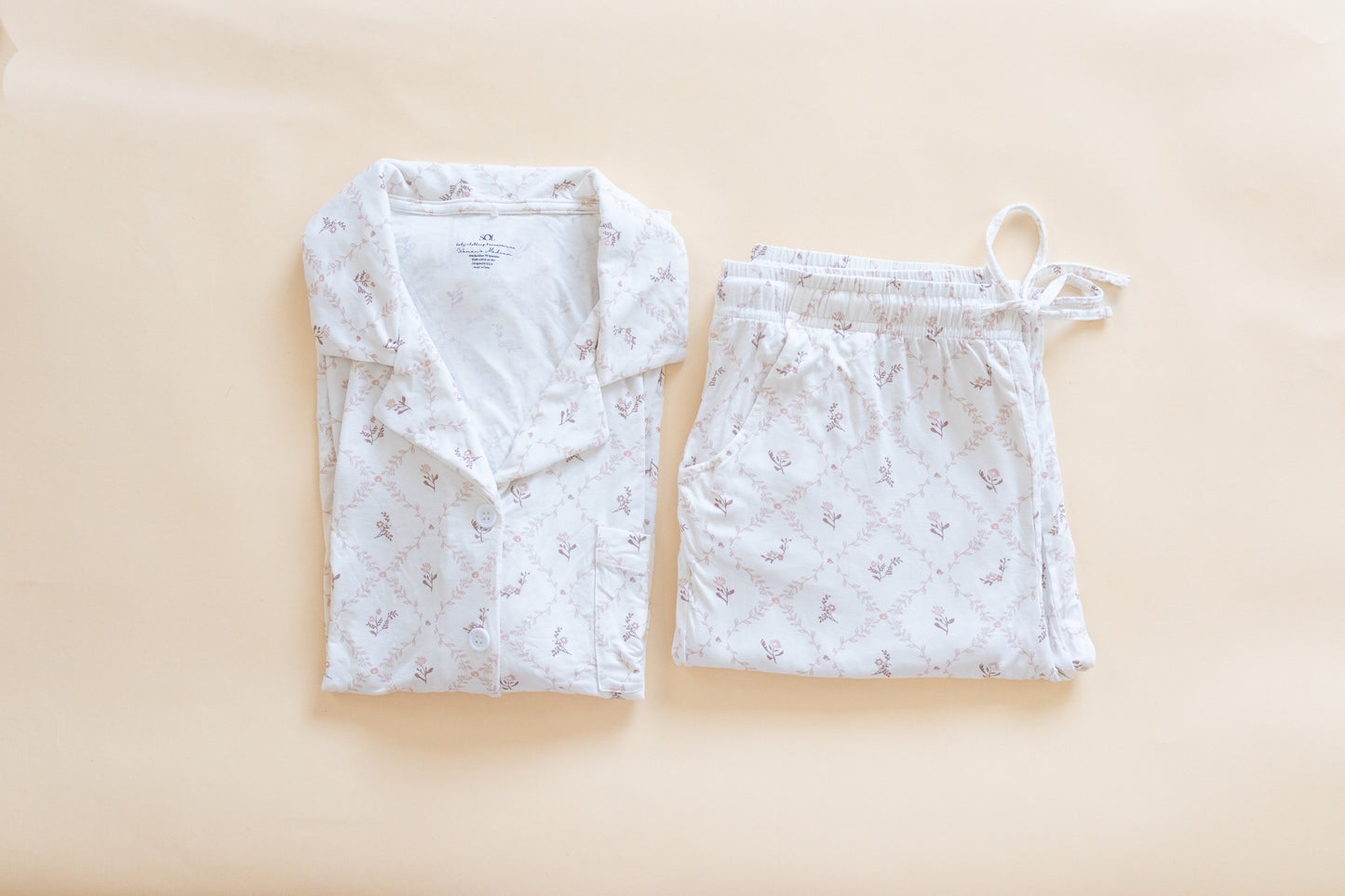Vintage Rose Women’s Flare Set